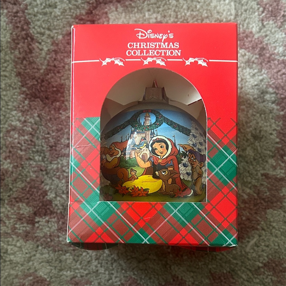 Disney Christmas Collection Ornament with Snow White and Forest Animals